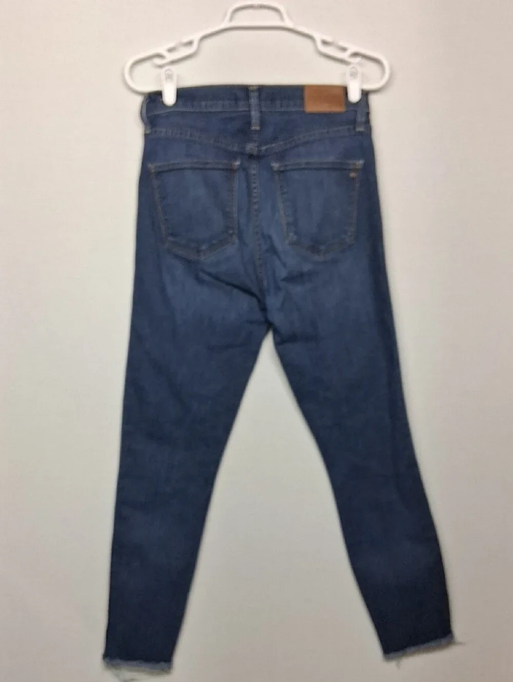 Madewell High-Rise Slim Crop Jeans in Dark Blue Wash